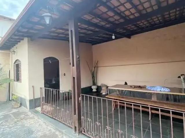 Casa venda em São Joaquim, Contagem