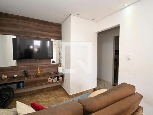 Casa venda em Colonial, Contagem