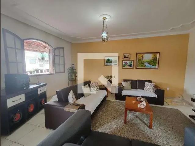 Casa venda em Região Geográfica Imediata de Belo Horizonte, Região Metropolitana de Belo Horizonte