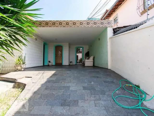 Casa venda em Região Geográfica Imediata de Belo Horizonte, Região Metropolitana de Belo Horizonte