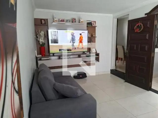 Casa venda em CINCO III, Contagem