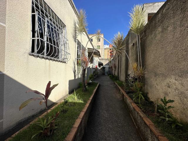 Casa venda em São Joaquim, Contagem