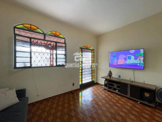 Casa venda em Contagem, Região Geográfica Intermediária de Belo Horizonte