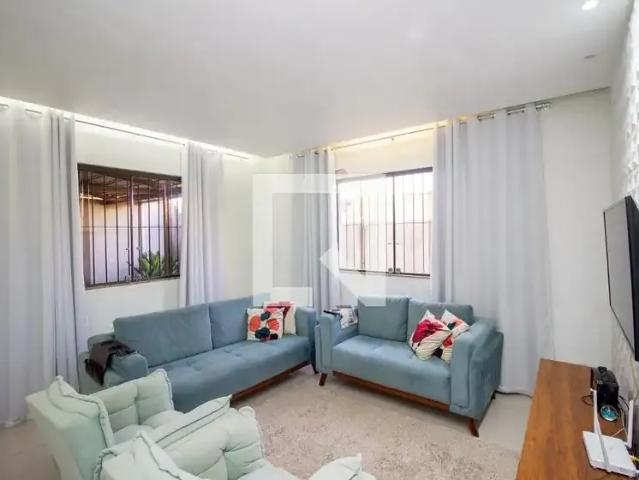 Casa venda em Santa Helena, Contagem