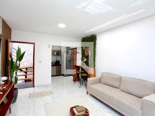 Casa venda em Sapucaias III, Contagem