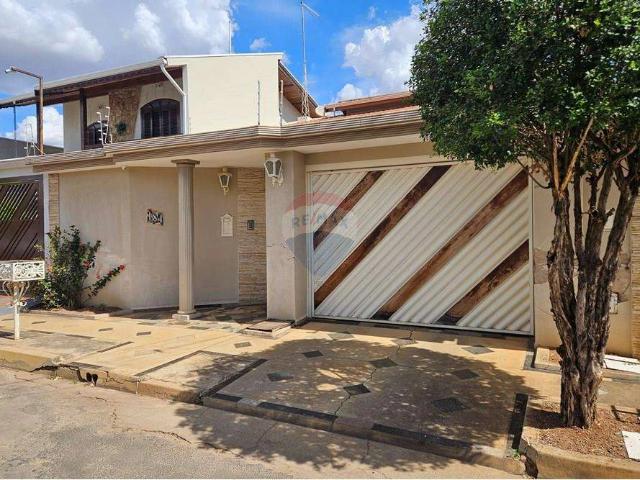 Casa venda em Cosmópolis, Região Geográfica Intermediária de Campinas