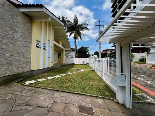 Casa venda em Criciúma, Região Geográfica Intermediária de Criciúma