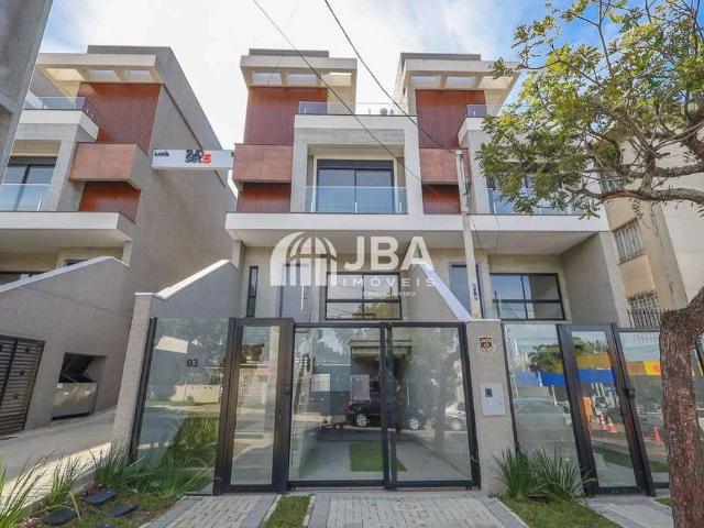 Casa venda em Água Verde, Curitiba