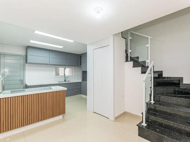 Casa venda em Alto Boqueirão, Curitiba