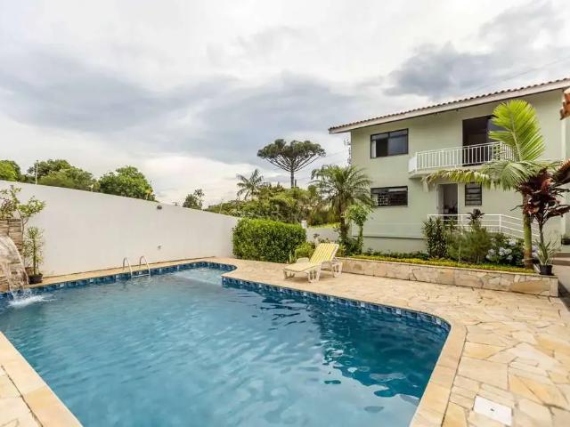 Casa venda em Bom Retiro, Curitiba