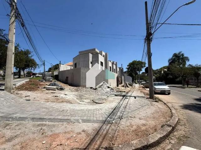 Casa venda em Bom Retiro, Curitiba