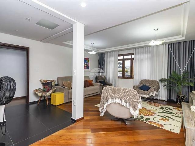 Casa venda em Hauer, Curitiba