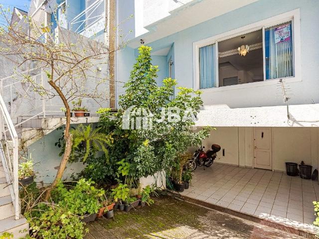 Casa venda em Campina do Siqueira, Curitiba