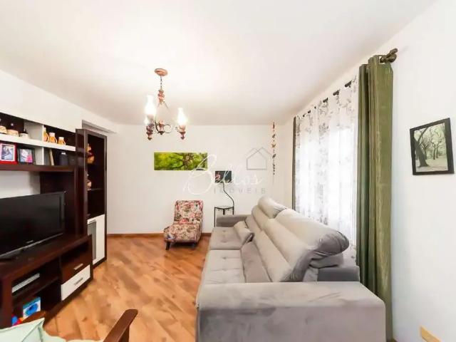 Casa venda em Campina do Siqueira, Curitiba
