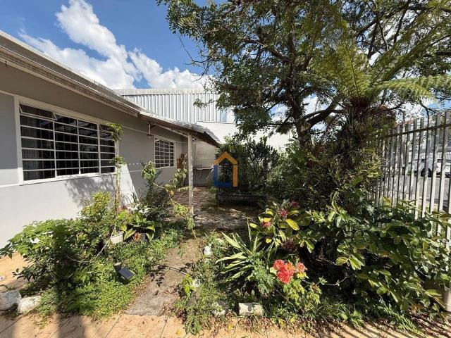 Casa venda em Capão Raso, Curitiba