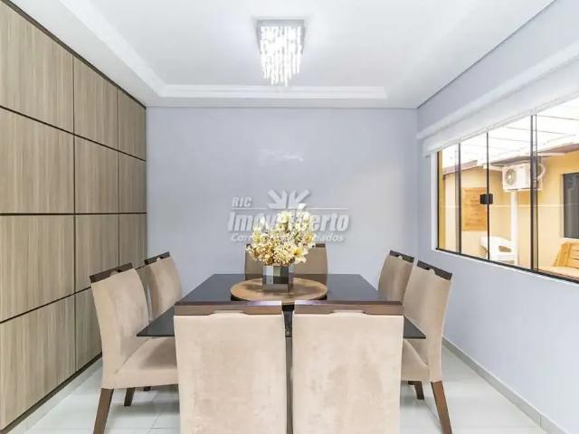 Casa venda em Capão Raso, Curitiba