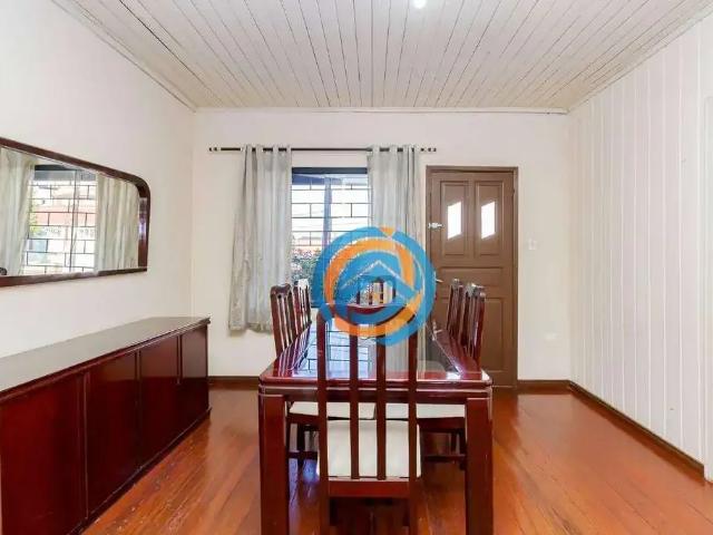 Casa venda em Capão Raso, Curitiba