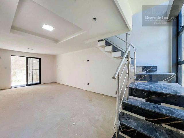 Casa venda em Capão Raso, Curitiba