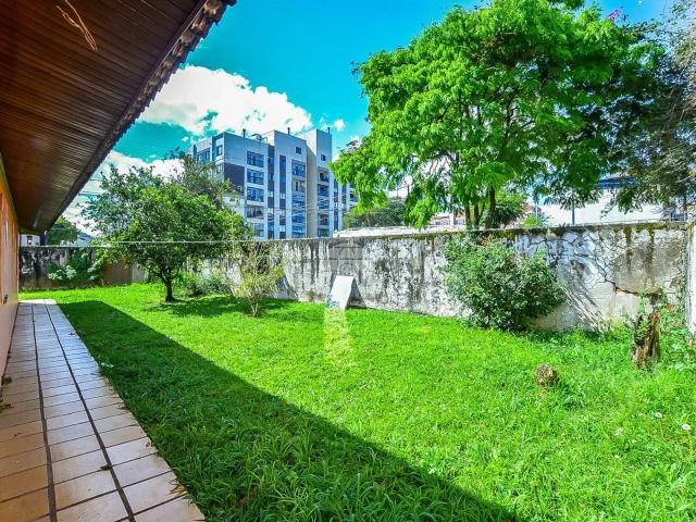 Casa venda em Capão Raso, Curitiba