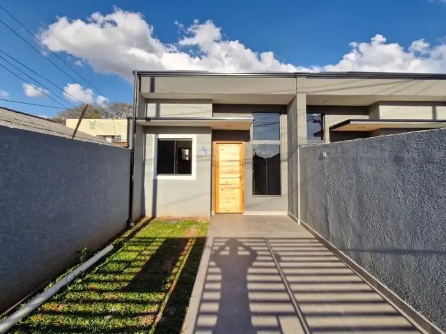 Casa venda em Núcleo Habitacional Nossa Senhora da Luz dos Pinhais, Curitiba