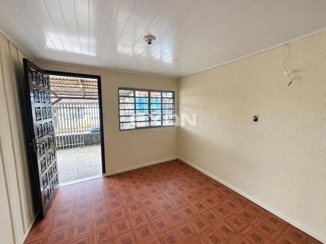 Casa venda em Núcleo Habitacional Nossa Senhora da Luz dos Pinhais, Curitiba
