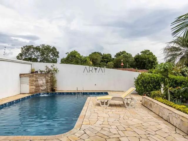 Casa venda em Bom Retiro, Curitiba