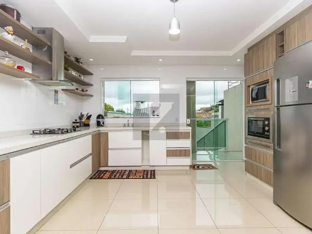 Casa venda em Pinheirinho, Curitiba