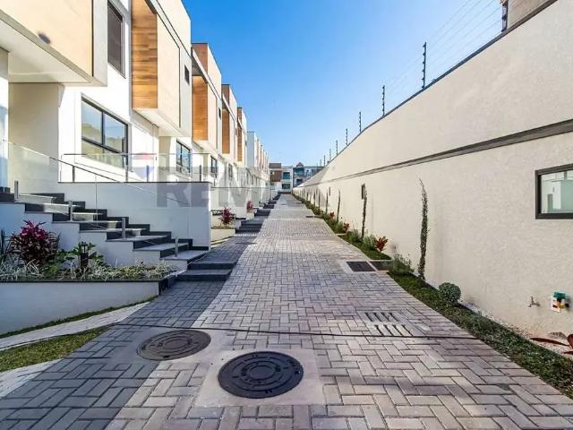 Casa venda em Região Geográfica Imediata de Curitiba, Região Metropolitana de Curitiba