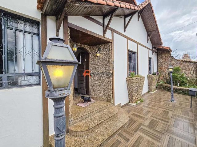 Casa venda em Região Geográfica Imediata de Divinópolis, Divinópolis