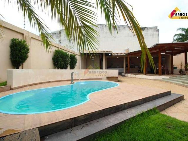 Casa venda em Região Geográfica Imediata de Divinópolis, Divinópolis