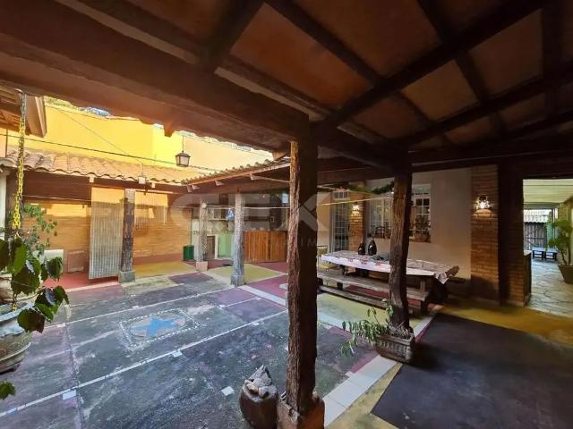 Casa venda em Região Geográfica Imediata de Divinópolis, Divinópolis