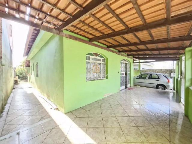 Casa venda em Região Geográfica Imediata de Divinópolis, Divinópolis