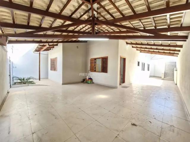 Casa venda em Região Geográfica Imediata de Divinópolis, Divinópolis