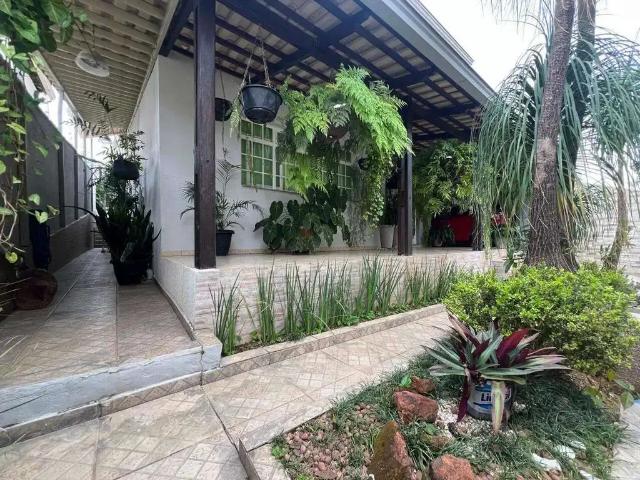Casa venda em Região Geográfica Imediata de Divinópolis, Divinópolis