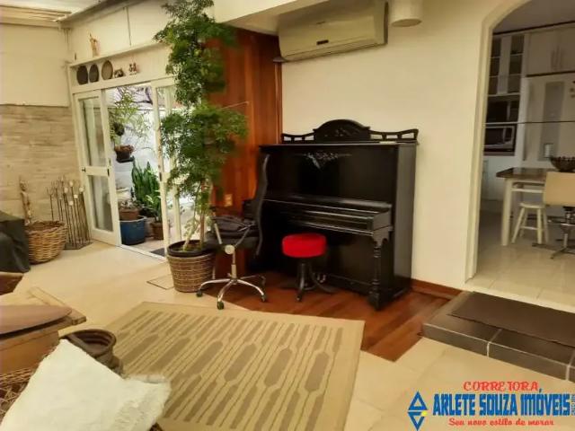 Casa venda em Região Geográfica Imediata de Porto Alegre, Região Metropolitana de Porto Alegre