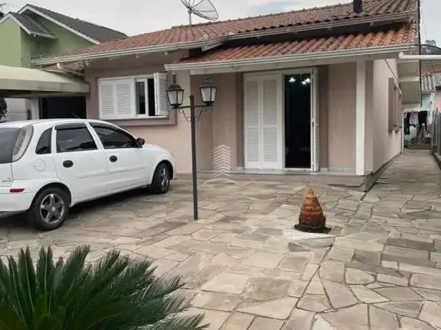 Casa venda em Farroupilha, Região Geográfica Intermediária de Caxias do Sul