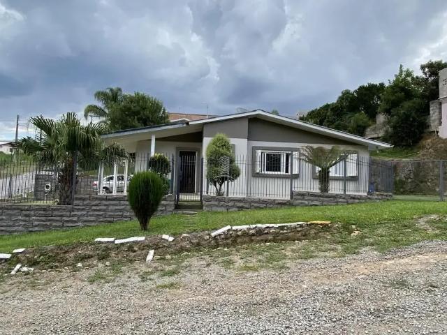 Casa venda em Farroupilha, Região Geográfica Intermediária de Caxias do Sul