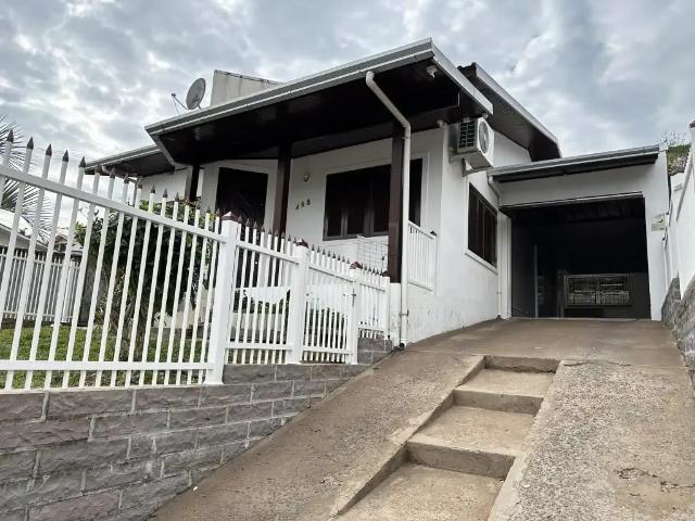 Casa venda em Farroupilha, Região Geográfica Intermediária de Caxias do Sul