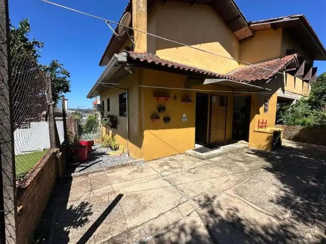Casa venda em Região Geográfica Imediata de Caxias do Sul, Farroupilha