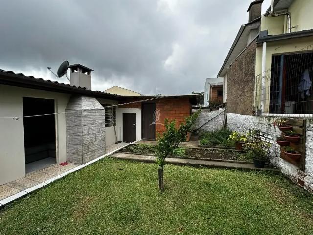 Casa venda em Farroupilha, Região Geográfica Intermediária de Caxias do Sul