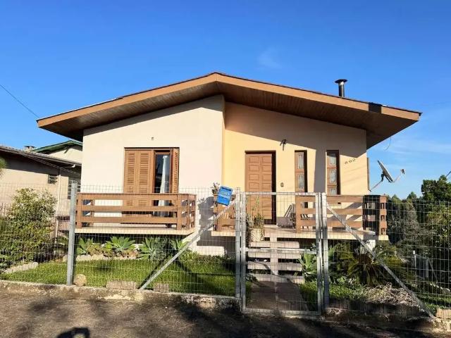 Casa venda em Região Geográfica Imediata de Caxias do Sul, Farroupilha