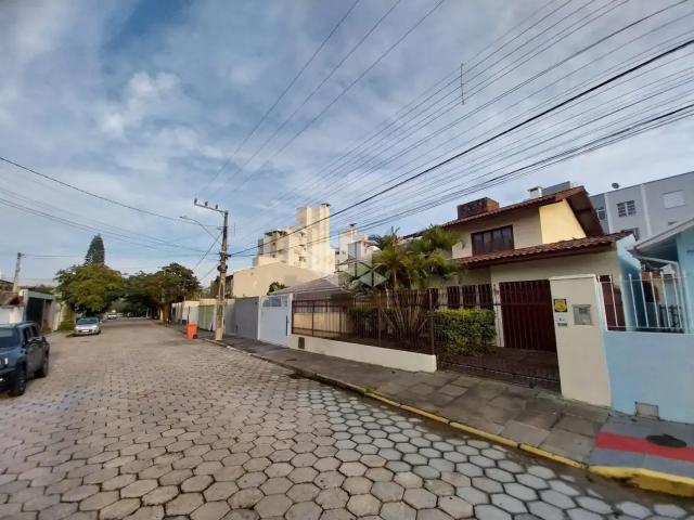 Casa venda em Região Geográfica Imediata de Florianópolis, Desterro