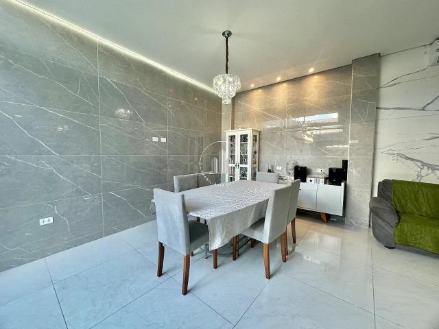 Casa venda em Região Geográfica Imediata de Florianópolis, Desterro