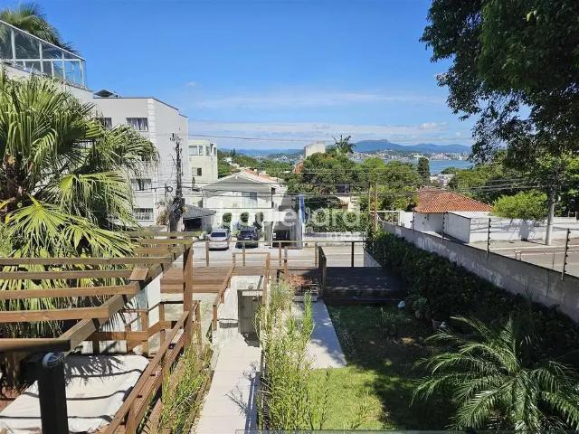 Casa venda em Região Geográfica Imediata de Florianópolis, Desterro