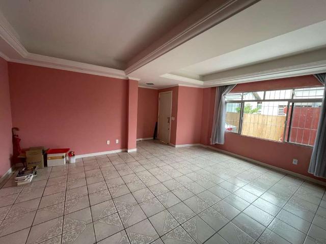 Casa venda em Região Geográfica Imediata de Florianópolis, Desterro