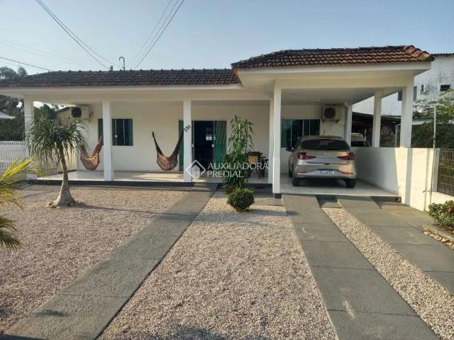 Casa venda em Região Geográfica Imediata de Florianópolis, Desterro