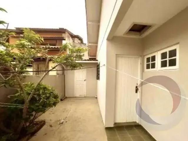 Casa venda em Barra da Lagoa, Florianópolis