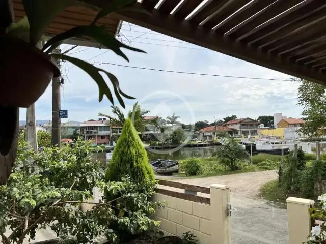 Casa venda em Região Geográfica Imediata de Florianópolis, Desterro