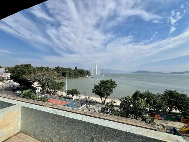 Casa venda em Bom Abrigo, Florianópolis