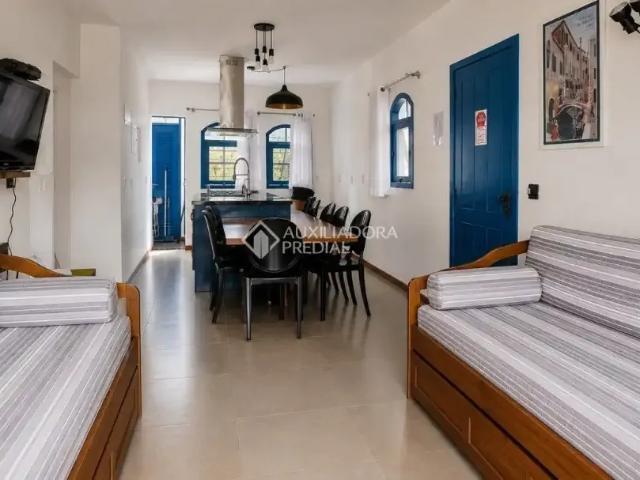 Casa venda em Região Geográfica Imediata de Florianópolis, Desterro